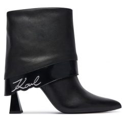 Botki KARL LAGERFELD. Czarne botki KARL LAGERFELD, bez wzorów, bez obcasa, na szpilce, bez zapięcia. Za 1,099.00 zł.