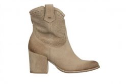 Botki Bayla-159 5034 001-P Beż Welur 159185, Skóra naturalna - 37. Brązowe botki Bayla, bez wzorów, z gumy, eleganckie, bez obcasa, na obcasie, bez zapięcia. W wyprzedaży za 369.00 zł.