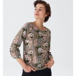 Bluzka w kwiaty - Zielony. Bluzki marki House. Za 59.99 zł.