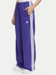 Adidas Spodnie dresowe Dayready KZ2514 Fioletowy Regular Fit. Fioletowe spodnie dresowe adidas, bez wzorów, z dresówki. Za 199.99 zł.