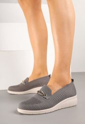 Szare Półbuty na Koturnie z Ozdobą i Cyrkoniami Neviae. Szare półbuty wsuwane Born2be, z aplikacjami, eleganckie, bez obcasa, na koturnie. Za 89.99 zł.