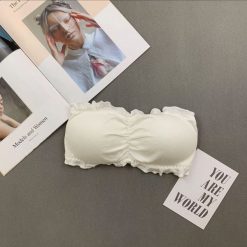 Biustonosz bez ramiączek uniwersalny dopasowanie i wsparcie Maybelle. Czarne biustonosze Intica, bez wzorów. W wyprzedaży za 59.00 zł.