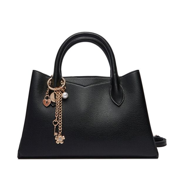 Torebka Aldo. Czarne torebki klasyczne Aldo, bez wzorów, klasyczne, bez dodatków. Za 189.99 zł.