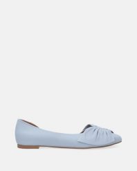 NIEBIESKIE BALERINY Z KOKARDĄ 28417 LEA NE SKY. Niebieskie baleriny Venezia, bez wzorów, ze skóry, bez obcasa, bez zapięcia. Za 379.00 zł.