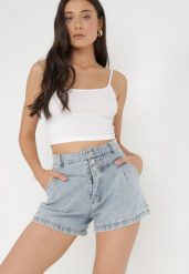 Biały Top Haidithoe. Białe topy Born2be, l, bez wzorów, z bawełny, bez kołnierzyka, bez ramiączek. W wyprzedaży za 16.99 zł.