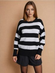 Sweter w paski z wiskozy - czarny. Czarne swetry Sinsay, l, bez wzorów, z wiskozy, bez ramiączek. Za 59.99 zł.