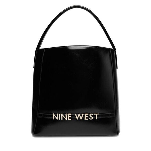 Torebka Nine West. Czarne torebki klasyczne Nine West, bez wzorów, klasyczne, bez dodatków. Za 329.99 zł.
