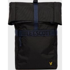 Lyle & Scott plecak kolor czarny duży gładki. Czarne plecaki Lyle & Scott, bez wzorów, do ręki, bez dodatków. Za 349.99 zł.
