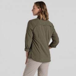 Koszula przeciw komarom damska Craghoppers NosiLife Adventure LS Shirt III. Czerwone koszule Craghoppers, bez wzorów, casualowe, bez kołnierzyka, bez ramiączek. Za 387.99 zł.