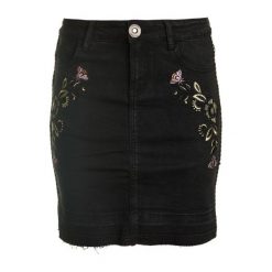 Desigual Spódnica Damska Exo Red 26 Czarny. Spódnice marki Desigual. W wyprzedaży za 157.00 zł.
