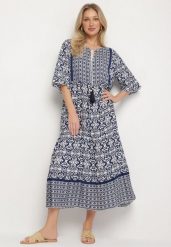 Granatowa Bawełniana Sukienka w Stylu Boho z Wiązaniem Przy Dekolcie Orradelle. Niebieskie sukienki Born2be, na co dzień, l, bez wzorów, z bawełny, boho, bez kołnierzyka, bez ramiączek, proste. Za 69.99 zł.