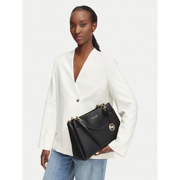 Torebka MICHAEL Michael Kors. Czarne torebki klasyczne MICHAEL Michael Kors, bez wzorów, klasyczne, bez dodatków. Za 1,062.99 zł.
