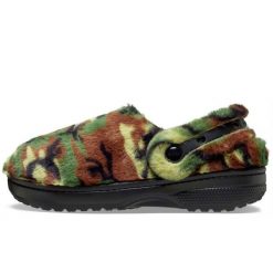 Klasyczne Niezapomniane Kapcie Crocs W Kamieniu Clg Dorośli. Brązowe kapcie Crocs, bez wzorów, z materiału. Za 231.99 zł.