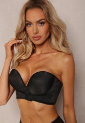 Czarny Usztywniany Biustonosz Miseczka C Push Up Wykończony Dodatkowym Ramiączkiem Evias. Czarne biustonosze Renee, bez wzorów. W wyprzedaży za 27.99 zł.