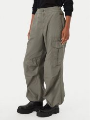 G-Star Raw Spodnie materiałowe D29375-D387 Zielony Loose Fit. Zielone spodnie materiałowe G-Star Raw, bez wzorów, z bawełny, retro. Za 458.99 zł.