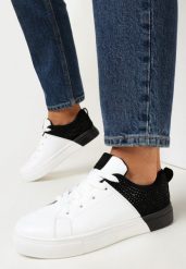 Biało-Czarne Sznurowane Sneakersy na Płaskiej Podeszwie z Ozdobnymi Cyrkoniami Gimena. Białe buty sportowe lifestyle Born2be, bez wzorów, z materiału, sportowe, przed kostkę, bez zapięcia. W wyprzedaży za 55.24 zł.