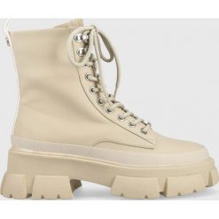 Steve Madden workery Forecast damskie kolor beżowy na platformie. Brązowe botki Steve Madden, bez wzorów, z okrągłym noskiem, bez obcasa, na platformie, bez zapięcia. W wyprzedaży za 519.99 zł.