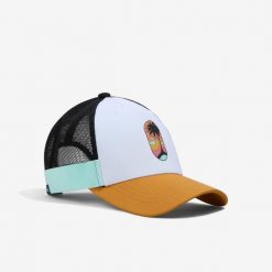 Czapka z daszkiem w stylu trucker do siatkówki plażowej BV Cap. Białe czapki z daszkiem KIPSTA, na lato, bez wzorów, z materiału, sportowe. Za 39.99 zł.