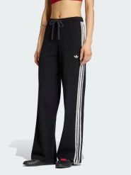 Adidas Spodnie dresowe Firebird KS9363 Czarny Regular Fit. Czarne spodnie dresowe adidas, bez wzorów, z dresówki. Za 348.99 zł.