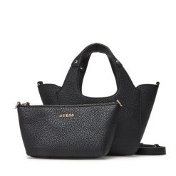Torebka Guess. Czarne torebki klasyczne Guess, z aplikacjami, klasyczne, bez dodatków. Za 589.99 zł.