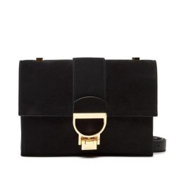 Torebka Coccinelle. Czarne listonoszki Coccinelle, bez wzorów, bez dodatków. Za 1,449.00 zł.