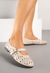 Beżowe Balerinki z Ażurowymi Wycięciami z Paskiem na Sprzączkę Frollia. Brązowe baleriny Renee, w ażurowe wzory, biznesowe, bez obcasa, bez zapięcia. Za 59.99 zł.