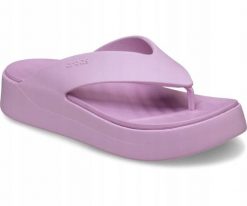 Japonki Dla Dorosłych Crocs Getaway Platform Flip. Czarne japonki Crocs, bez wzorów, z materiału. Za 199.99 zł.