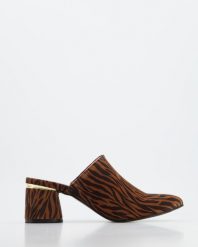 KRYTE KLAPKI 043690385075 TAN. Klapki Venezia, bez wzorów, ze skóry, bez obcasa, bez zapięcia. Za 189.00 zł.