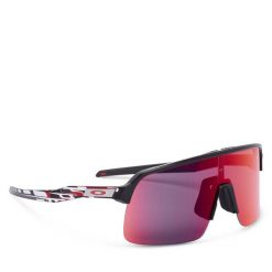 Okulary przeciwsłoneczne Oakley. Czarne okulary przeciwsłoneczne Oakley, bez wzorów. Za 969.99 zł.