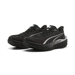 Damskie buty do biegania Deviate NITRO™ 4 Brightstride PUMA. Czarne buty do biegania Puma, bez wzorów, bez zapięcia, do biegania. Za 600.44 zł.