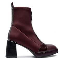 Botki Hispanitas. Czerwone botki Hispanitas, bez wzorów, bez obcasa, na słupku, bez zapięcia. Za 599.99 zł.