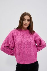 Sweter w warkoczowy splot fuksjowy. Swetry MOODO, l, bez wzorów, z poliesteru, bez ramiączek. W wyprzedaży za 59.99 zł.