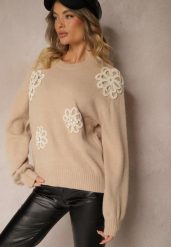 Beżowy Sweter z Bawełną Ozdobiony Kwiatami 3D Esenavia. Brązowe swetry Renee, z aplikacjami, z bawełny, biznesowe, bez ramiączek. W wyprzedaży za 119.99 zł.