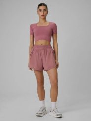 Spodenki szorty damskie treningowe szybkoschnące różowe 4F S Różowy. Czerwone szorty sportowe 4f, bez wzorów, z elastanu. Za 149.99 zł.