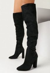 Czarne Kozaki za Kolano na Słupku z Noskiem w Szpic Glamer. Czarne kozaki Born2be, bez wzorów, glamour, za kolano, bez obcasa, na obcasie, bez zapięcia. Za 159.99 zł.