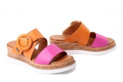 PIAZZA 900180-62 orange, klapki damskie. Brązowe klapki Piazza, bez wzorów, bez obcasa, bez zapięcia. Za 254.92 zł.