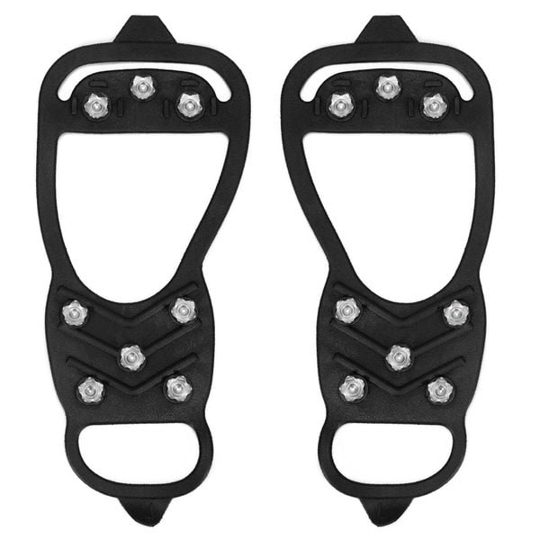 Raczki na buty turystyczne, antypoślizgowe nakładki kolce rozmiar 41-45 czarne. Czarne buty trekkingowe Springos, bez wzorów, bez zapięcia, trekkingowe. Za 11.99 zł.