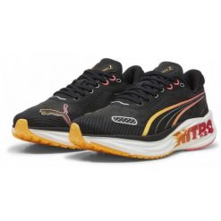 Damskie buty do biegania Puma Magnify Nitro 2 Tech FF Wns. Czarne buty do biegania Puma, bez wzorów, bez zapięcia, do biegania. W wyprzedaży za 580.20 zł.