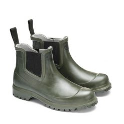 Kalosze turystyczne damskie Superga 798 Rubber Boots. Zielone kalosze Superga, bez wzorów, bez zapięcia. Za 268.00 zł.