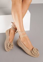 Brązowe Balerinki Vices z Plecionki Zdobione Wiązaniem i Aplikacją Erezelia. Brązowe baleriny Renee, z aplikacjami, eleganckie, bez obcasa, bez zapięcia. Za 89.99 zł.