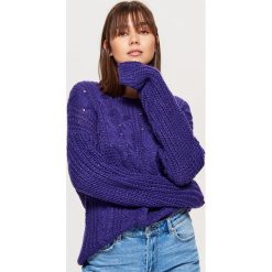 Sweter z warkoczowym splotem - Fioletowy. Swetry marki GEOLOGIC. W wyprzedaży za 29.99 zł.
