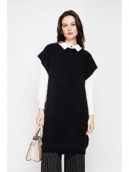 C& Jo Sukienka dzianinowa w kolorze czarnym rozmiar: 40. Czarne sukienki C& Jo, bez wzorów, z dzianiny, klasyczne, bez kołnierzyka, bez ramiączek, midi. Za 126.75 zł.