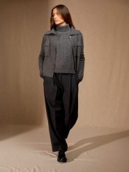 Perfect Cashmere Kaszmirowy kardigan "Hekla" w kolorze antracytowym rozmiar: M. Czarne swetry Perfect Cashmere, m, bez wzorów, z kaszmiru, bez ramiączek. Za 739.99 zł.