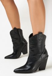 Czarne Botki Kowbojki Zar. Czarne botki Born2be, bez wzorów, z syntetyku, boho, ze szpiczastym noskiem, bez obcasa, na obcasie, bez zapięcia. W wyprzedaży za 112.49 zł.