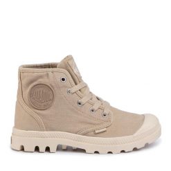 Trapery Palladium. Brązowe traperki Palladium, bez wzorów, bez obcasa, bez zapięcia. Za 299.99 zł.