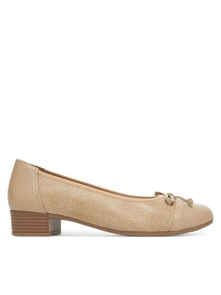 Go Soft Czółenka RST-GISEL-01 Beżowy. Brązowe czółenka GO SOFT, bez wzorów, ze skóry, bez obcasa, bez zapięcia. Za 159.99 zł.