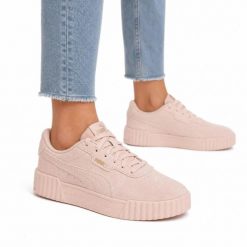Buty damskie sportowe do chodzenia Puma CARINA 3.0 SD. Czerwone buty treningowe Puma, bez wzorów, z jeansu, bez zapięcia, trekkingowe. Za 209.00 zł.