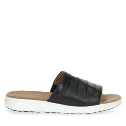 Klapki Caprice. Czarne klapki Caprice, bez wzorów, bez obcasa, bez zapięcia. Za 299.99 zł.