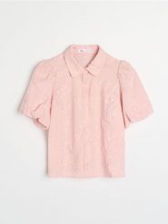 Bawełniana haftowana koszula z bufkami - różowy. Czerwone koszule Sinsay, l, bez wzorów, z bawełny, bez kołnierzyka, bez ramiączek. Za 59.99 zł.