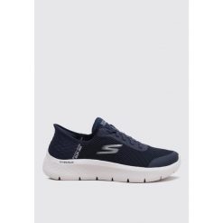 Buty sportowe Sneakersy damskie, Slip-Ins: GO WALK Flex - Grand Entry. Białe buty sportowe lifestyle Skechers, bez wzorów, bez zapięcia, trekkingowe, skechers sport. Za 349.99 zł.